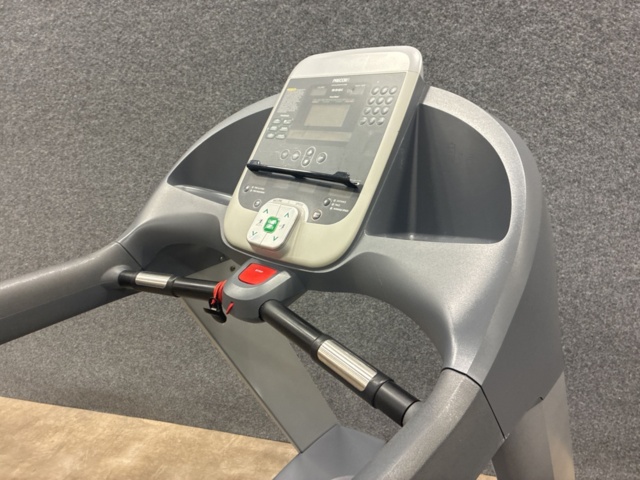 1526572-18 Löpband Precor C956i/C966i