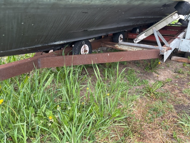 1143481-17 Flipper 700 Boat -79 incl trailer Volvo Penta