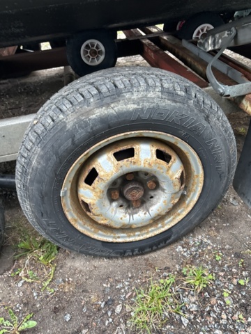 1143481-23 Flipper 700 Boat -79 incl trailer Volvo Penta