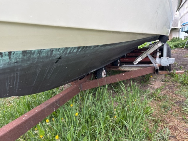 1143481-33 Flipper 700 Boat -79 incl trailer Volvo Penta