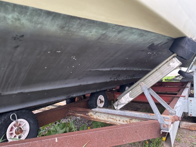 1143481-34 Flipper 700 Boat -79 incl trailer Volvo Penta