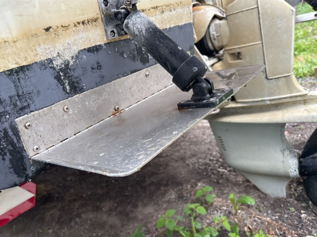 1143481-43 Flipper 700 Boat -79 incl trailer Volvo Penta