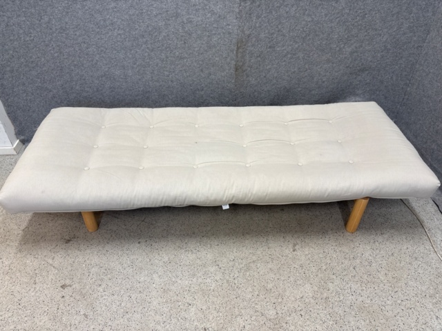 1497454-2 Dagbädd - Karup Design