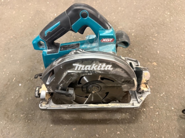1526714-10 Paket med Makita-handmaskiner