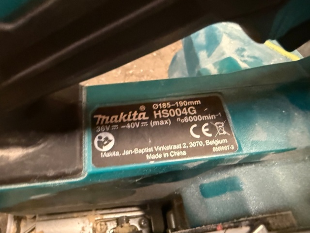 1526714-12 Paket med Makita-handmaskiner