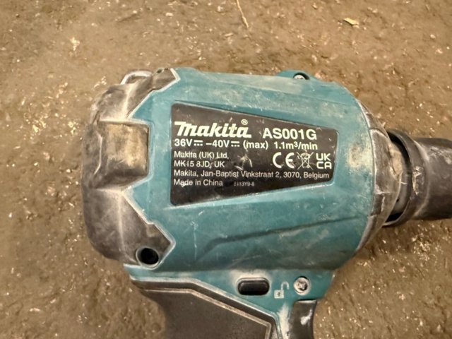 1526714-16 Paket med Makita-handmaskiner