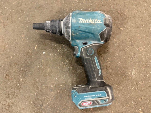 1526714-15 Paket med Makita-handmaskiner