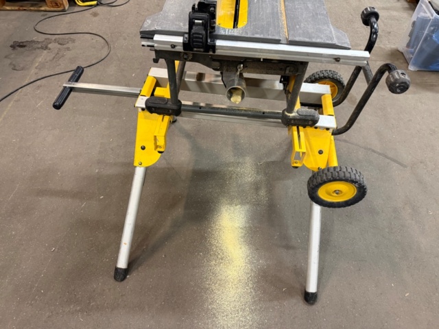 1526719-7 Table saw Dewalt