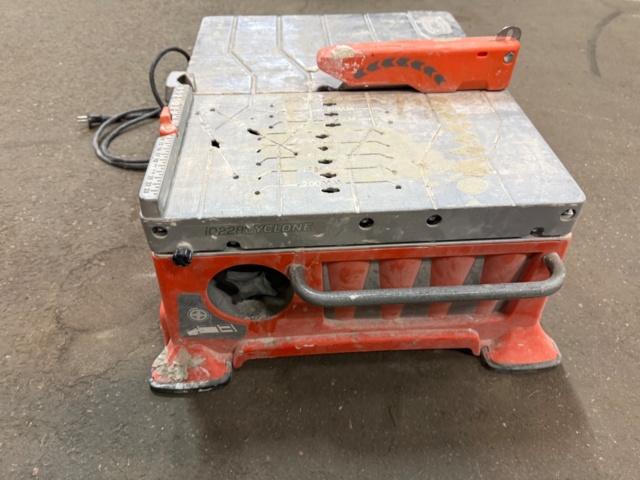 1526720-3 Kakelskärare IQ Power Tools