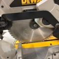 1499700-3 Kap- och gersåg – DeWalt DW717XPS