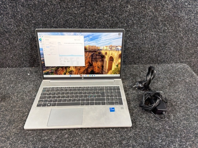 1515943-1 Laptop - HP ProBook 450 G8