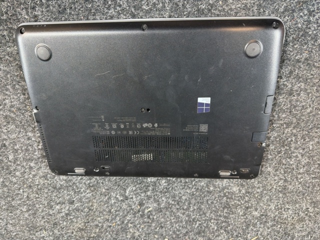 1515944-8 Laptop - HP EliteBook 840 G3