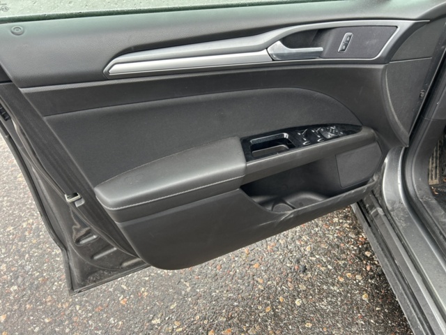 1504170-9 Ford Mondeo Kombi 1.6 TDCi Manual, 115hp, -2015