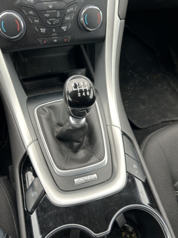 1504170-17 Ford Mondeo Kombi 1.6 TDCi Manual, 115hp, -2015