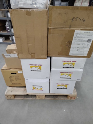 1527308-3 Lot of solar panel accessories