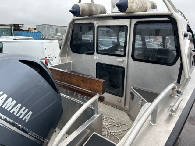 1504173-46 Motorboat Anytec 747 Cab, Yamaha F350 engine -2015