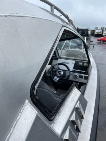 1504173-8 Motorboat Anytec 747 Cab, Yamaha F350 engine -2015