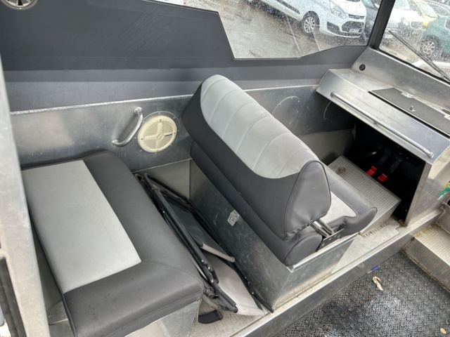 1504173-41 Motorboat Anytec 747 Cab, Yamaha F350 engine -2015