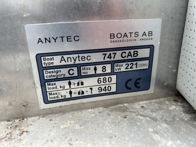 1504173-71 Motorboat Anytec 747 Cab, Yamaha F350 engine -2015
