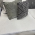 1497458-6 Samling med möbler - Soffa, soffbord, lampa, m.m.