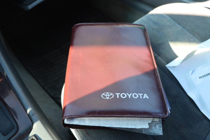 1527363-26 Toyota Camry 2.2 Automatic, 131hp, 1998