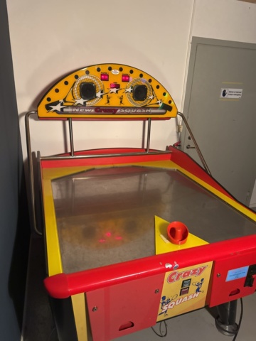 1458264-2 Arcade machine - Crazy Squash Air