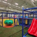 1458292-1 Play castle / play set for children