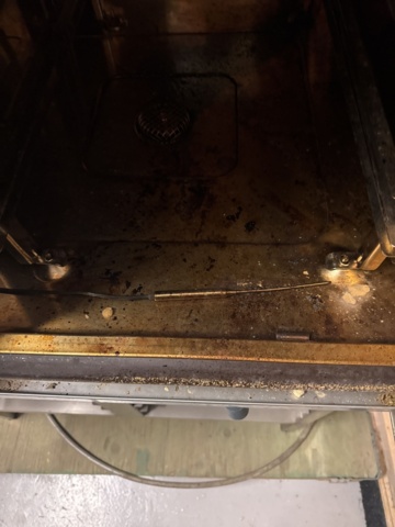 1458296-5 Combi oven with base rack - Rational CM 101