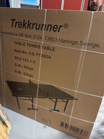 1458356-3 Ping pong table - Trekkrunner CD-TT302A (New in box)