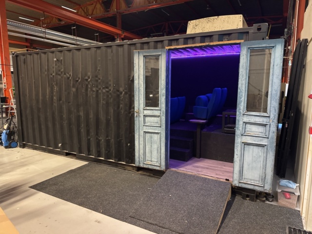 1458357-2 Biografcontainer 20 fot (9 sittplatser)