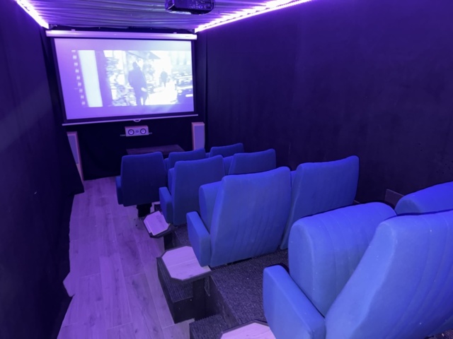 1458357-1 Biografcontainer 20 fot (9 sittplatser)