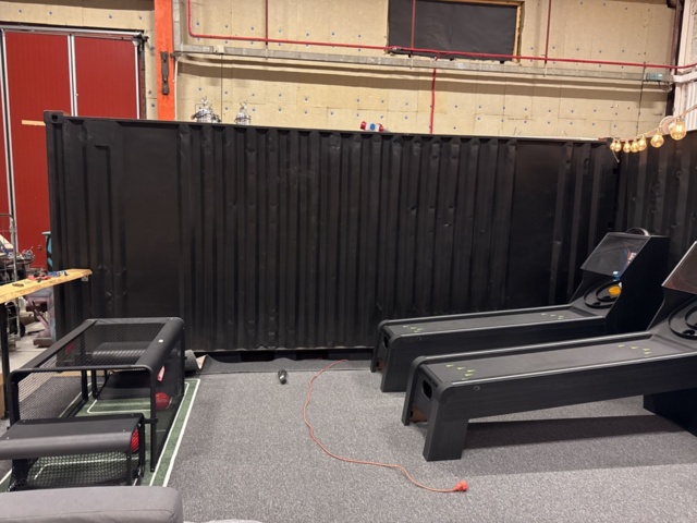 1458366-2 Container 20 feet (store no. 2)