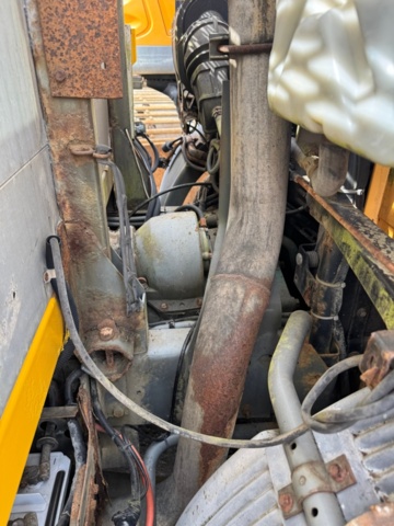 1405784-5 Flakbil Volvo FL 612
