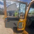 1405784-27 Flakbil Volvo FL 612