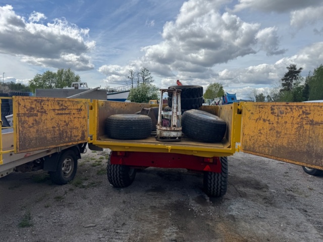1405786-24 Dumpkärra - Möre