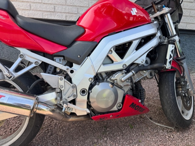 1405795-4 Suzuki Cycles SV1000 1.0 Manual, 120hp, 2004