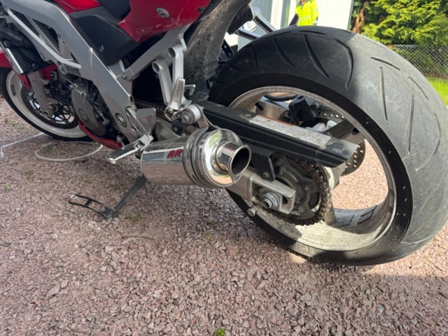 1405795-6 Suzuki Cycles SV1000 1.0 Manual, 120hp, 2004
