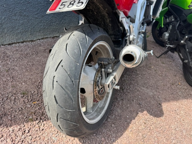 1405795-22 Suzuki Cycles SV1000 1.0 Manual, 120hp, 2004