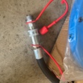 1405798-2 Smörjpump