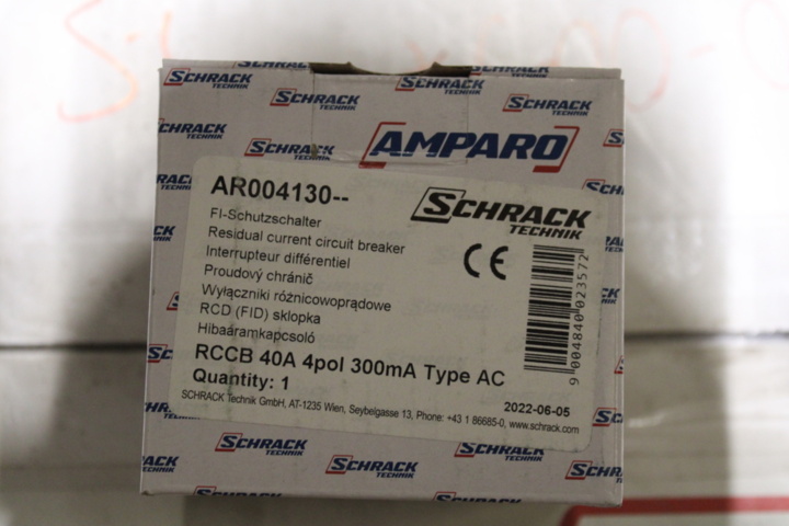 1502208-6 Jordfelsbrytare 40A 4-pol, ca 450 st