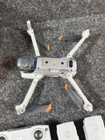 1515960-9 Drone with accessories - DJI Air 2S