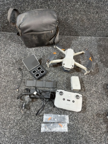 1515961-1 Drönare med tillbehör - DJI Air 2S