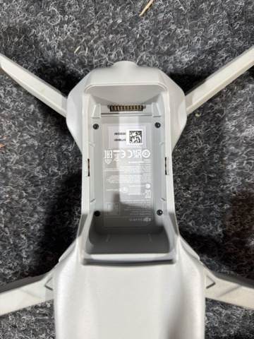 1515961-8 Drönare med tillbehör - DJI Air 2S