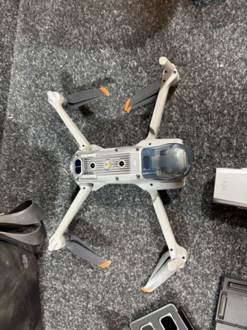 1515961-9 Drönare med tillbehör - DJI Air 2S