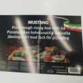 1529019-2 Pizzadegslåda & kolgrill - Mustang, Travel