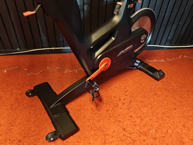 1484145-3 Spinningcykel Life Fitness IC7