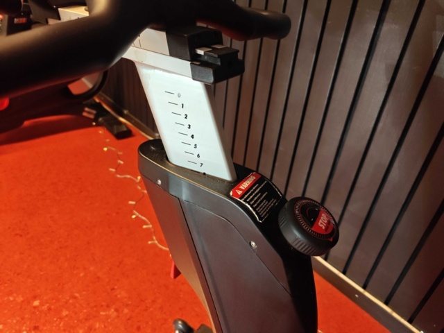 1484146-6 Spinningcykel Life Fitness IC7