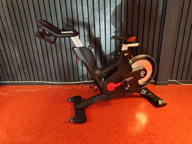 1484148-1 Spinningcykel Life Fitness IC7