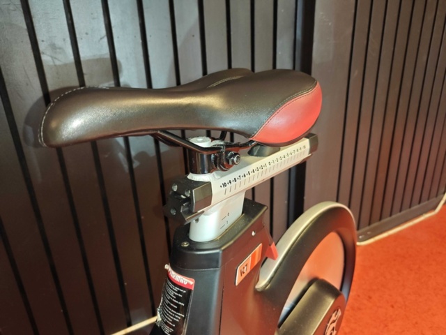 1484148-5 Spinningcykel Life Fitness IC7