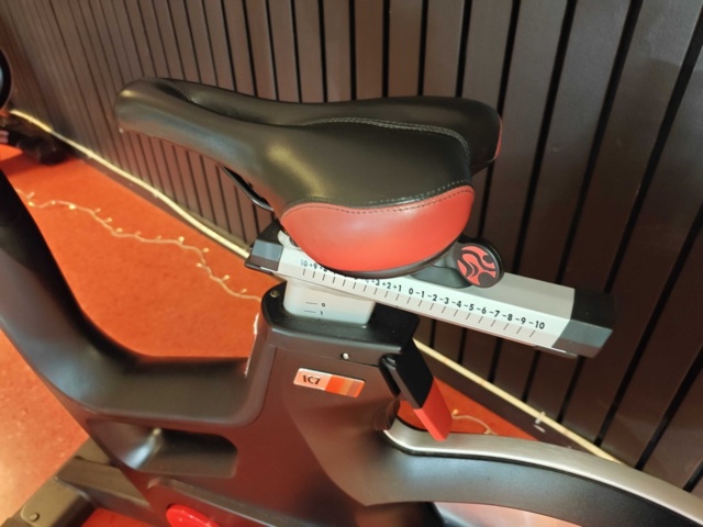 1484148-8 Spinningcykel Life Fitness IC7